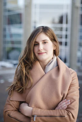 Image of Eliane Vallee, Associate